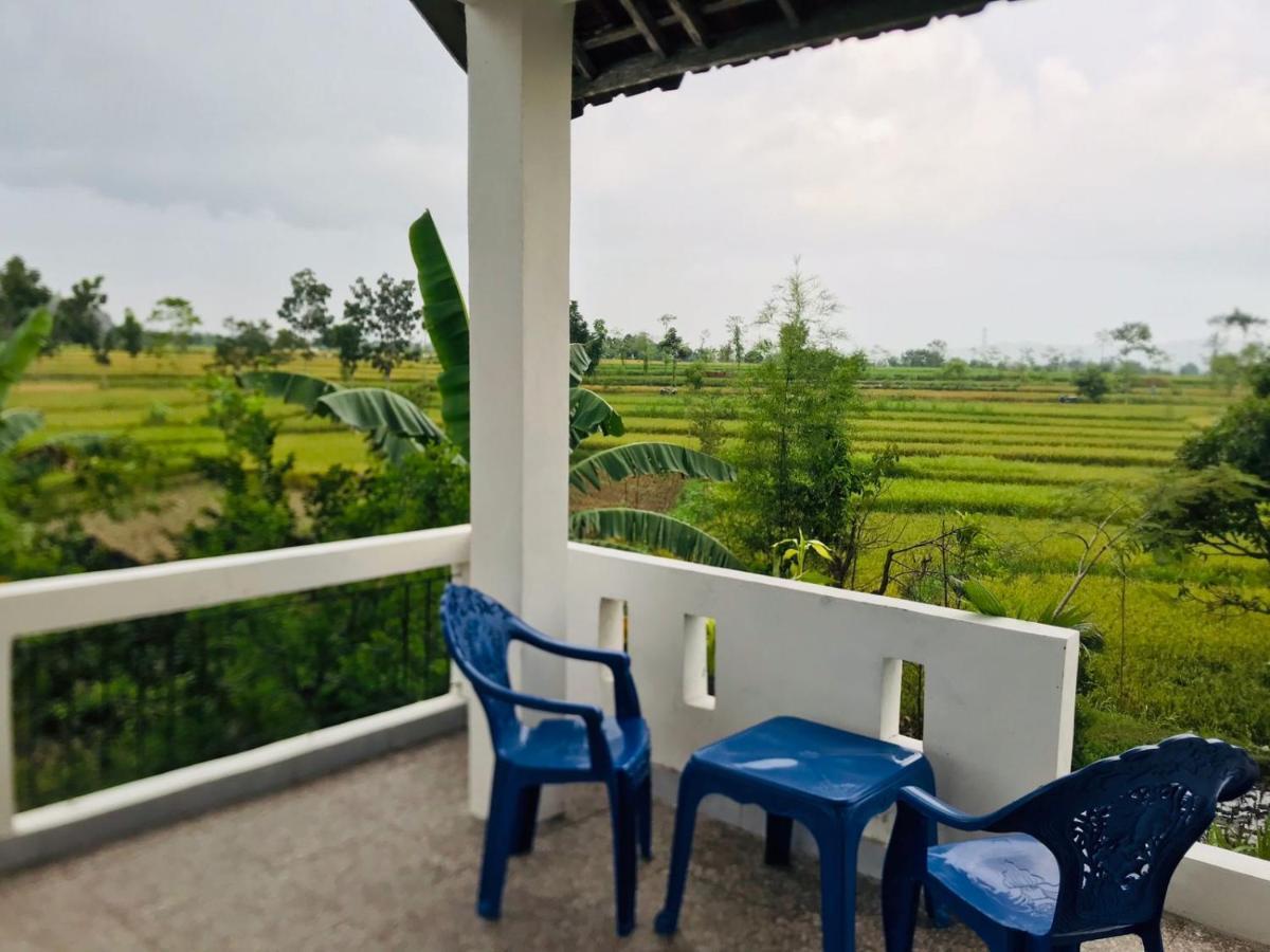 Plambi Tiara Homestay מראה חיצוני תמונה